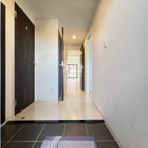 玄関　同仕様タイプです