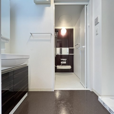 洗面設備　同仕様タイプです