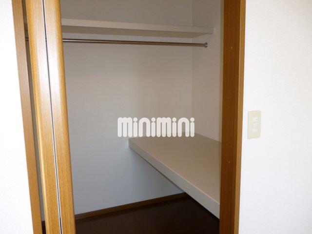 収納　お洒落さんに必見ですよ　容量豊富な収納スペースです