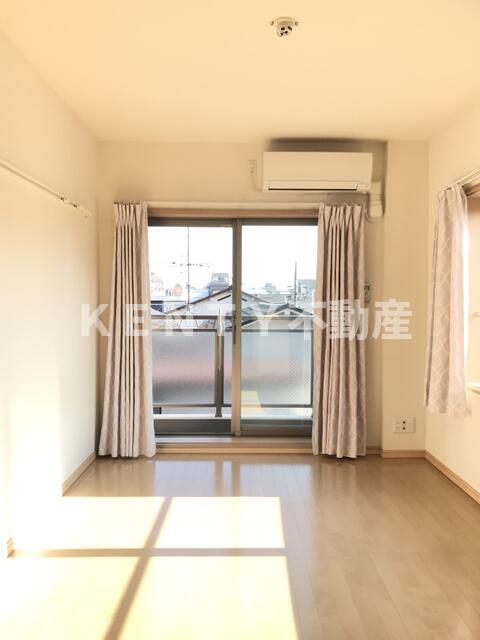 居室・リビング　おしゃれな居間です