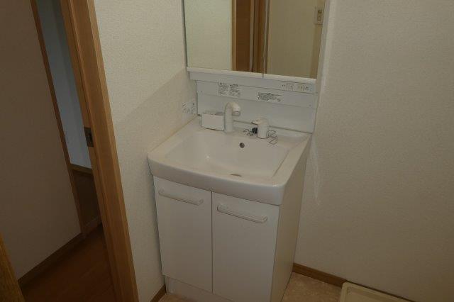 洗面設備　シャンプードレッサー