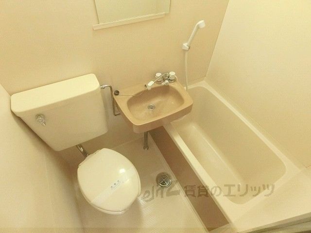 バス・シャワールーム　風呂