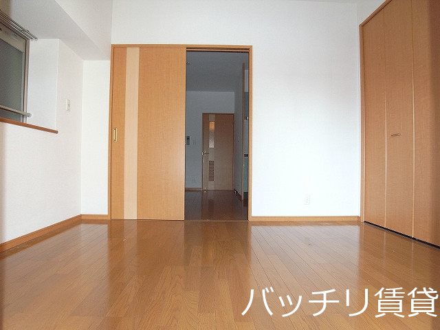 居室・リビング　別号室イメージの為、現状を優先致します。