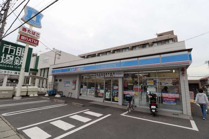 コンビニ　ローソン（コンビニ）まで152m