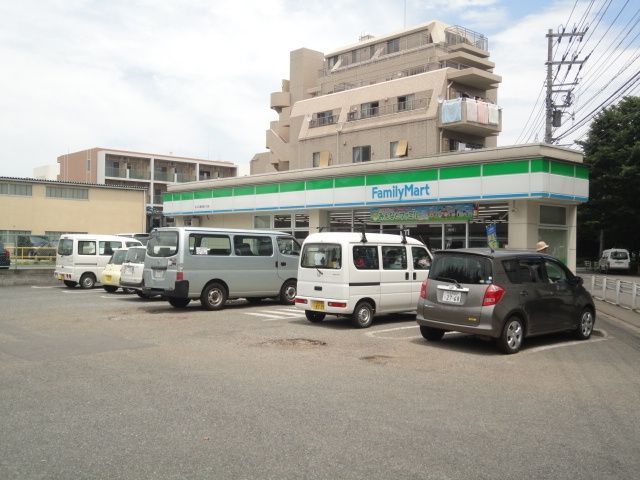 コンビニ　ファミリーマート石川工業団地（コンビニ）まで172m