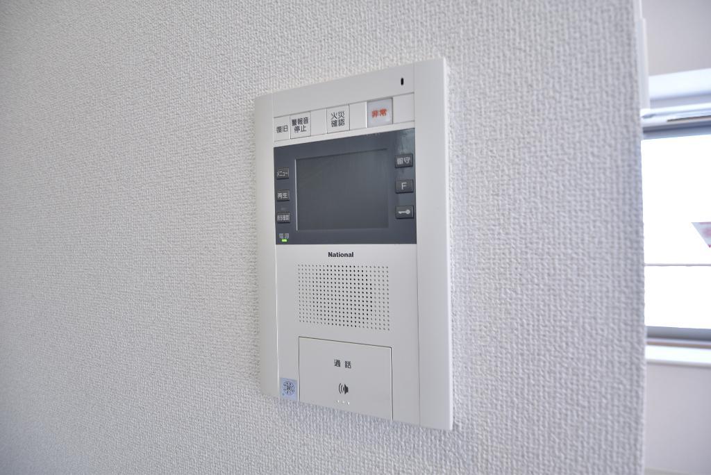 セキュリティ　カメラ付インターホン
