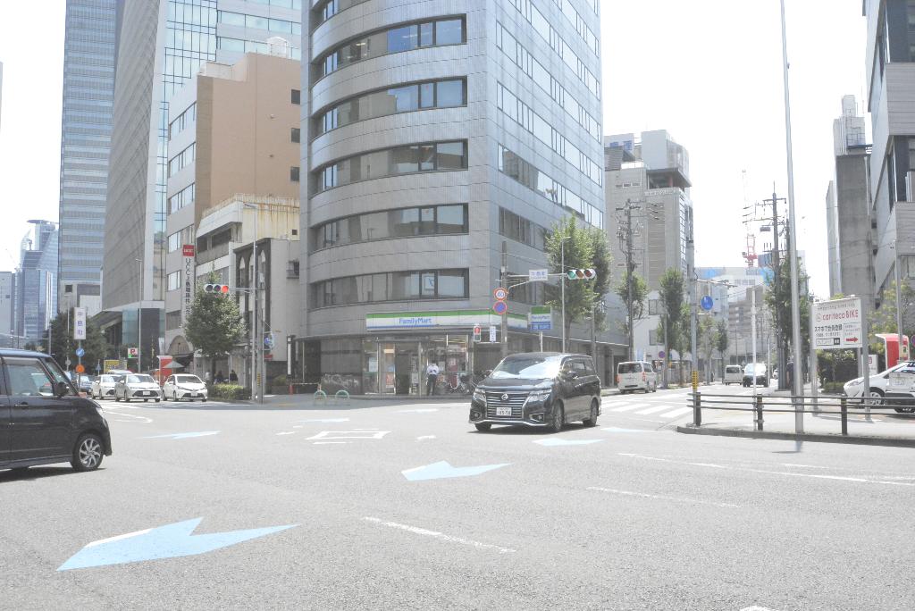 その他　ファミリーマート牛島町店（その他）まで378m