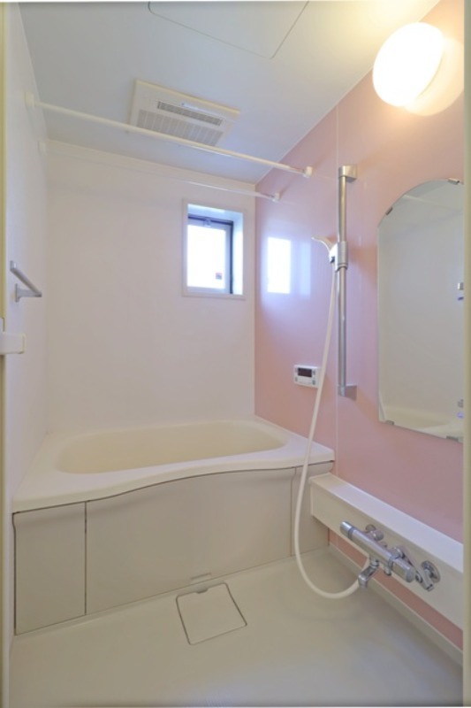 バス・シャワールーム　図面と現状に相違がある場合には現状を優先