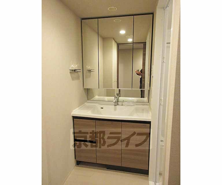 洗面設備　独立洗面台・