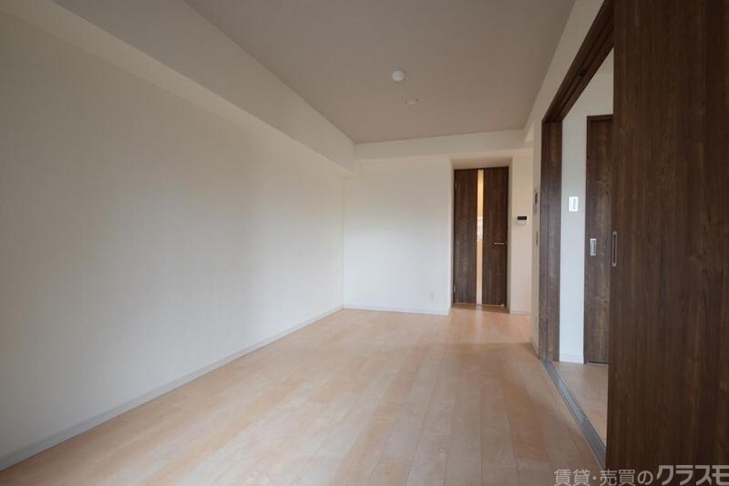 居室・リビング　ソファセットで寛ぐリビング