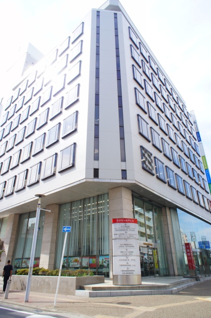 銀行　千葉銀行松戸支店（銀行）まで330m