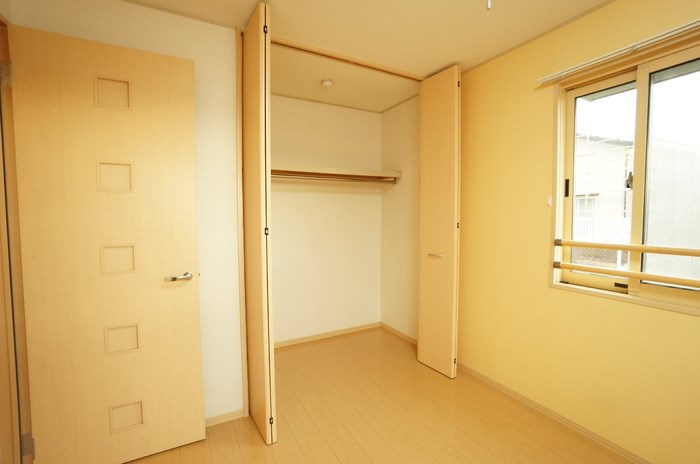 収納　クローゼット