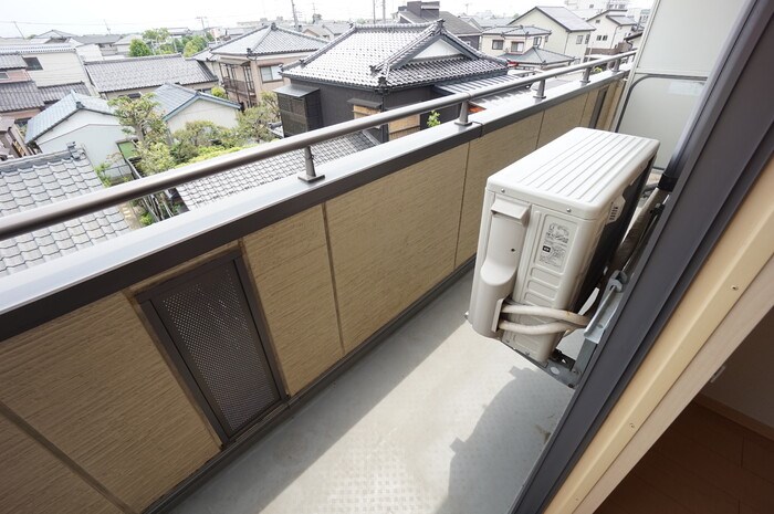 バルコニー　※別室参考写真※バルコニー付きなのでお天気が良い日にはお洗濯