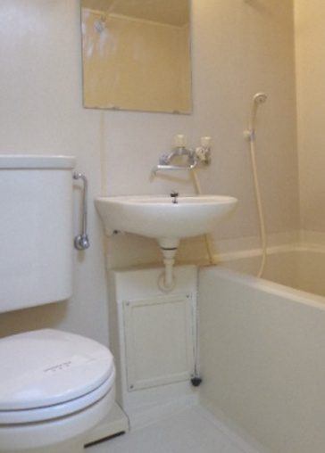 トイレ　関内ロイヤルガーデン ＊別部屋参考