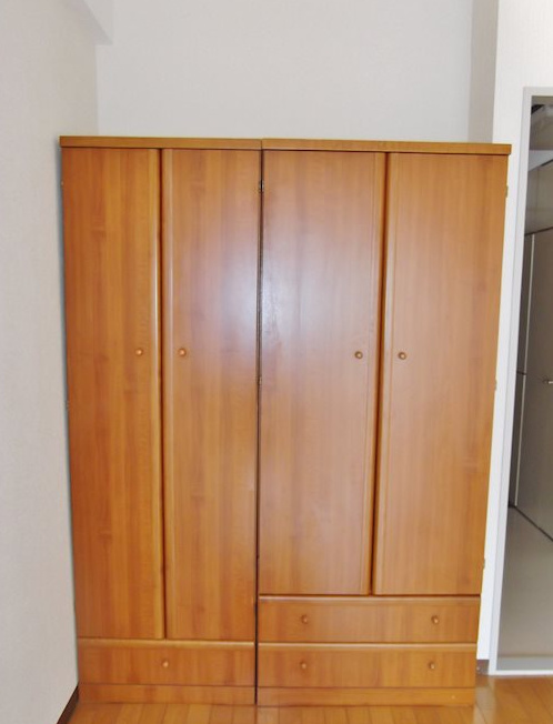 収納　関内ロイヤルガーデン