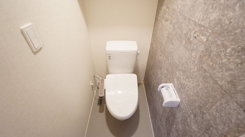 トイレ　同施工の参考写真