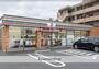 コンビニ　セブン－イレブン練馬中村南２丁目店（コンビニ）まで696m