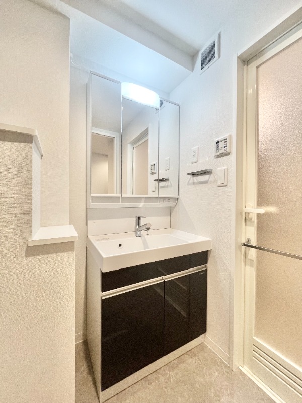 洗面設備　同タイプ室内参照