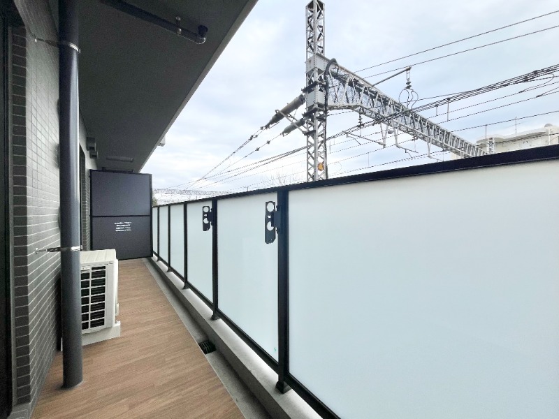 バルコニー　同タイプ室内参照