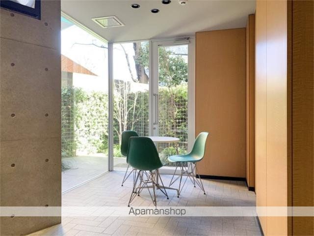 ロビー　ロビー