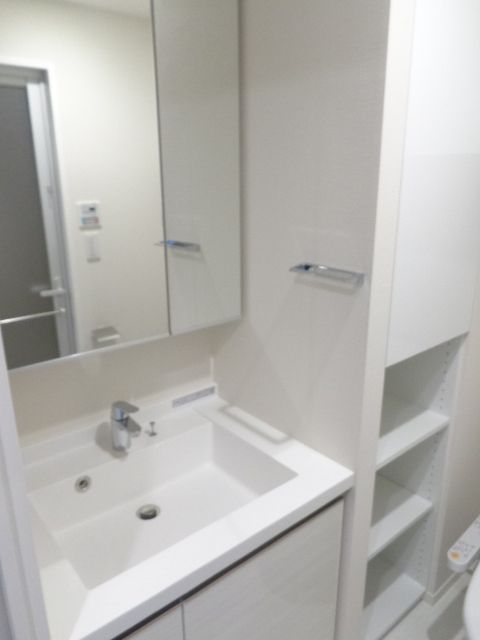 洗面設備　洗面台独立