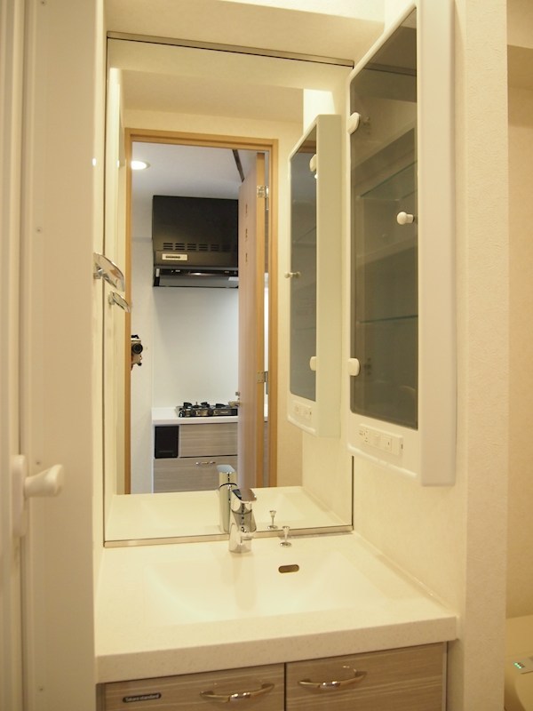 洗面設備　独立洗面台