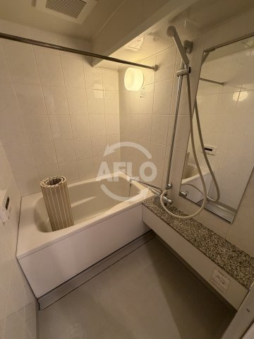 バス・シャワールーム　グランドシーズ四ツ橋堀江公園　　浴室