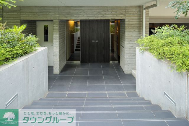 エントランス　2018年4月撮影