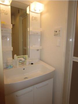 洗面設備　洗髪洗面化粧台（イメージ）