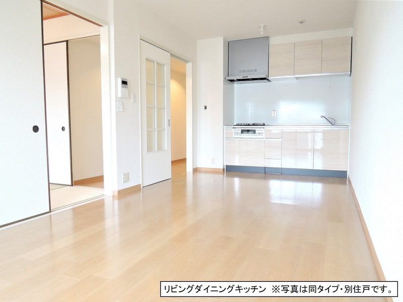 キッチン　広々使える快適な調理スペースです♪