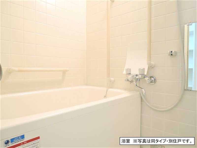 バス・シャワールーム　嬉しい追い焚き付きです♪