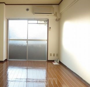 居室・リビング　お部屋