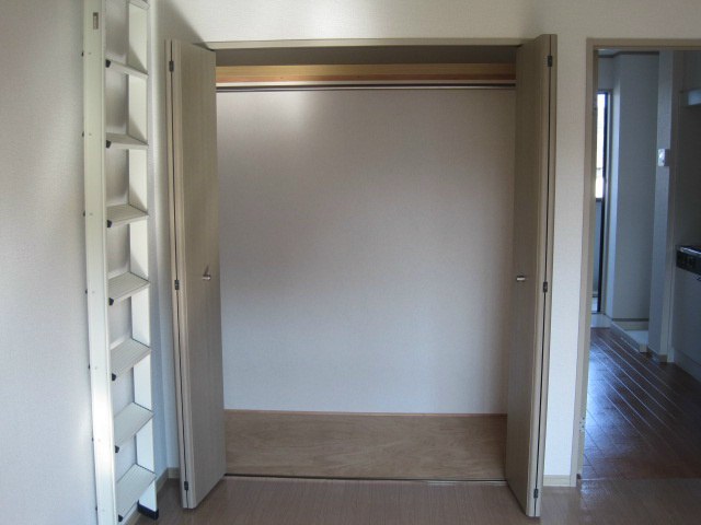 収納　反転タイプ