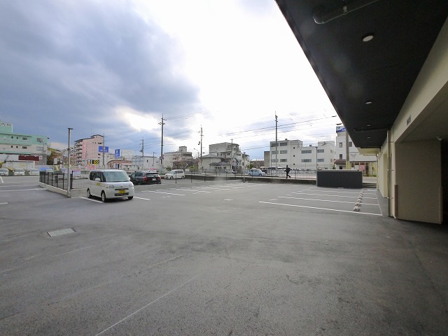 駐車場　駐車スペースもあります