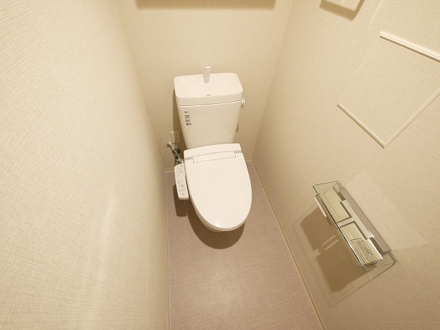 トイレ　ゆったりとした空間のトイレです