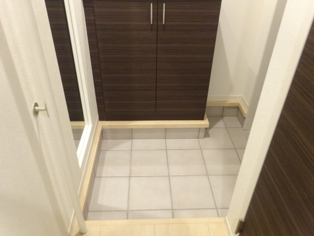 玄関　参考写真