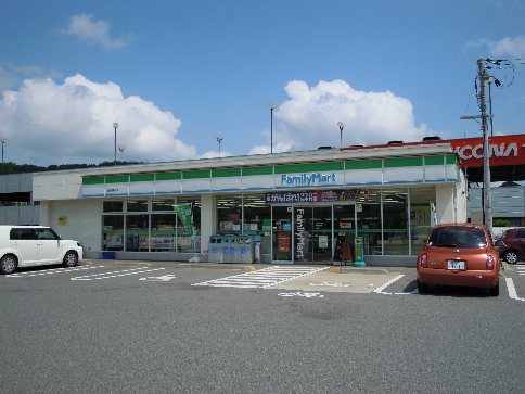 コンビニ　ファミリーマート 豊岡昭和町店（コンビニ）まで1550m