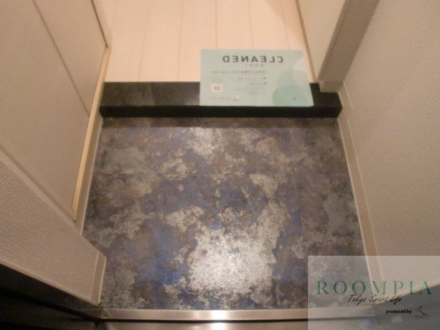 玄関　物件画像