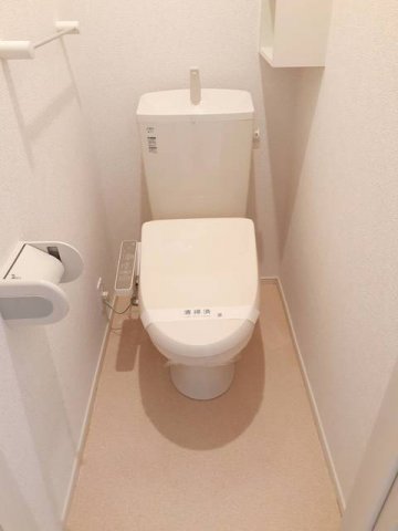 トイレ　落ち着いたトイレです
