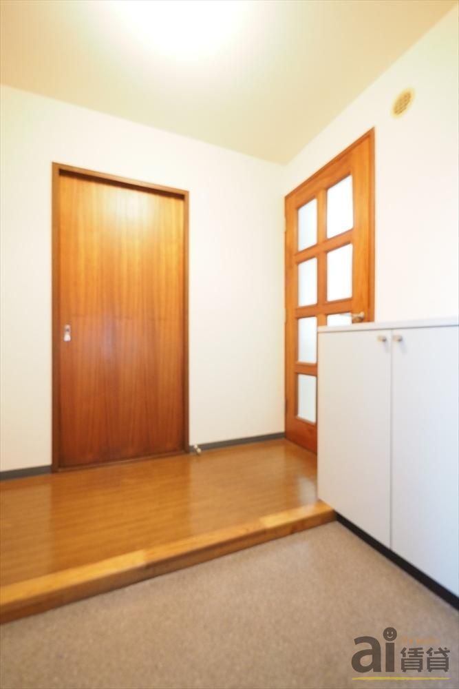 玄関　※同仕様写真です