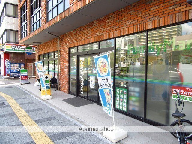 コンビニ　ファミリーマート大須一丁目店（コンビニ）まで105m