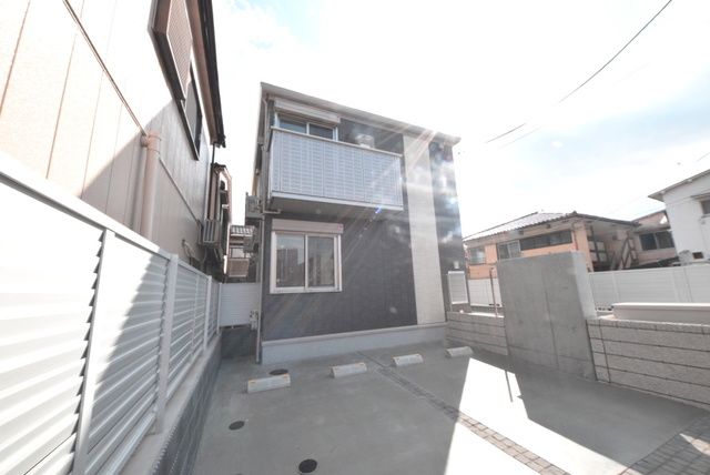 建物外観　★明るい外観★