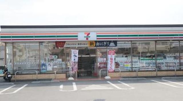 コンビニ　セブンイレブン東大和立野3丁目店（コンビニ）まで542m