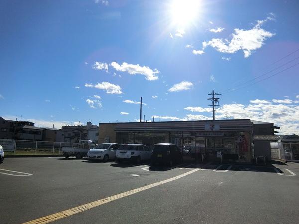 コンビニ　セブンイレブン堺日置荘北町店（コンビニ）まで595m