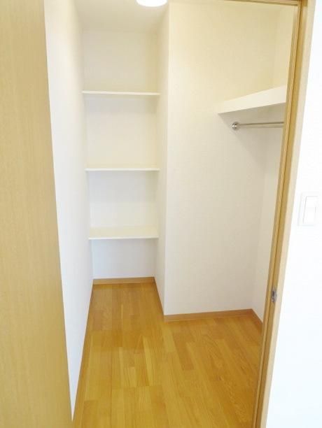 収納　★ウォークインクローゼットは病み付きになりますよ★