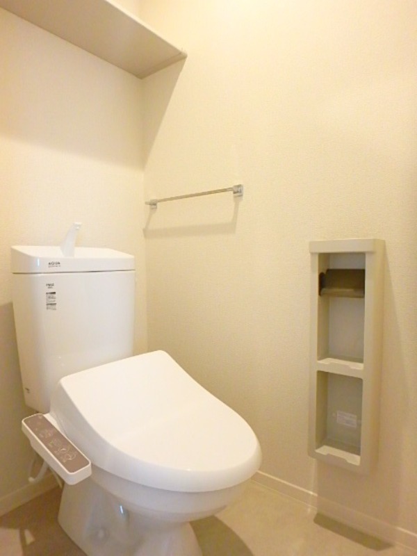 トイレ　図面と現状に相違がある場合には現状を優先