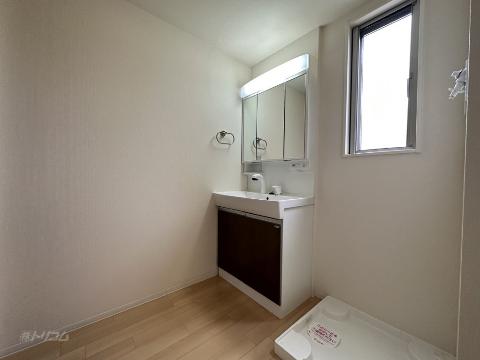 洗面設備　洗髪洗面化粧台（イメージ）