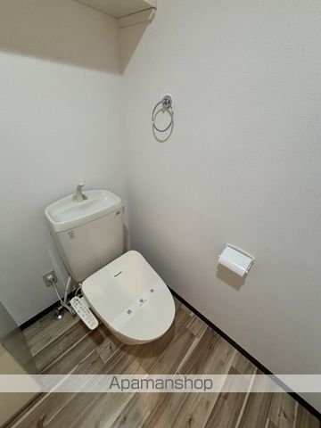 ソルヴェール舟入本町のトイレ写真