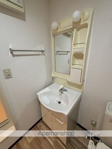 ソルヴェール舟入本町の内装写真