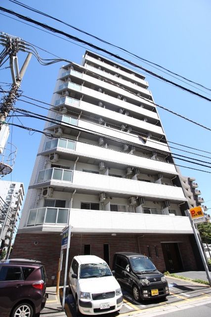 建物外観　スーパーやコンビニも近く便利な立地です